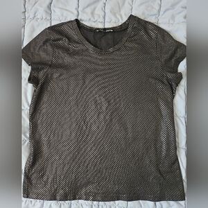 Express Metallic Dot Scoop Neck short Sleeve Top Black Size L